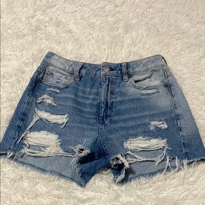 American Eagle Distressed Blue Denim Shorts - Mom Shorts - Size 4